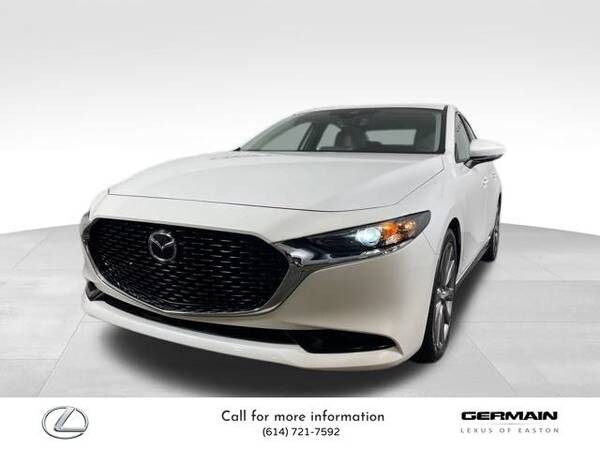 Mazda 3 with VIN: JM1BPBAM8K1146631