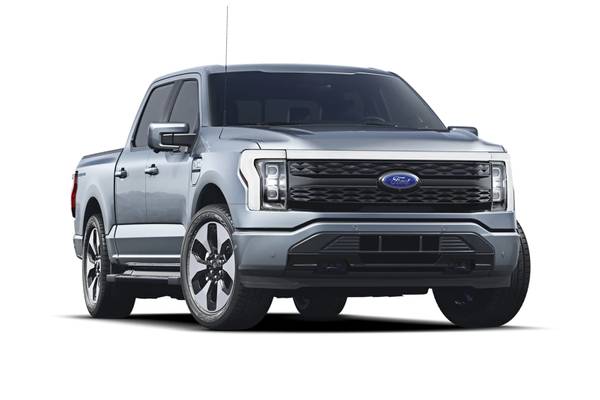 2022 Ford F-150 Lightning XLT  SuperCrew