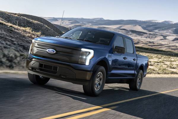 2024 Ford F-150 Lightning XLT  SuperCrew