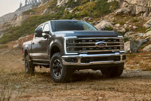 2023 Ford F-250 Super Duty XLT Diesel Crew Cab