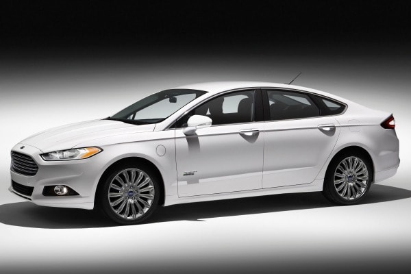 Ford fusion plug clearance in hybrid mpg