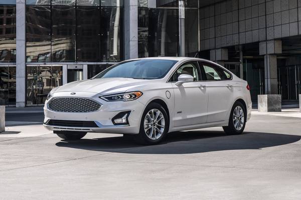 2019 Ford Fusion Energi Price Review Ratings Edmunds