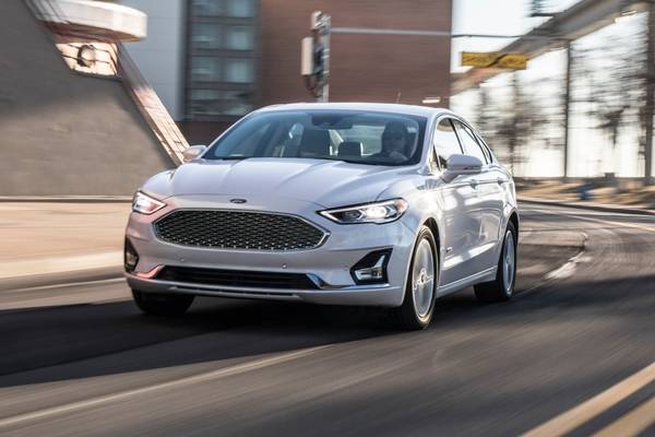 2020 Ford Fusion Plug-In Hybrid Titanium