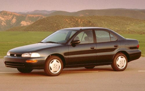 1993 Geo Prizm 4 Dr LSi Sedan