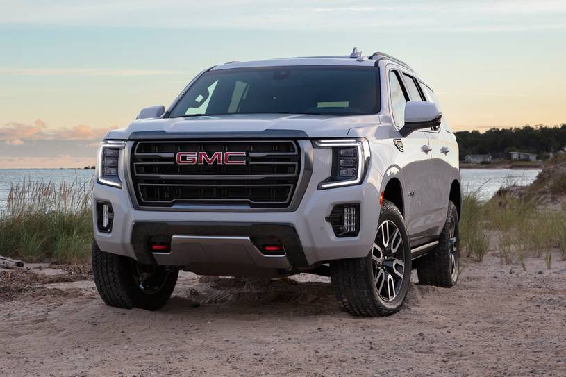 2022 GMC Yukon AT4 4dr SUV Exterior