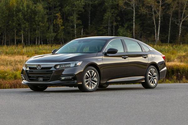 Should i buy a cheap 2018 or 2019 car