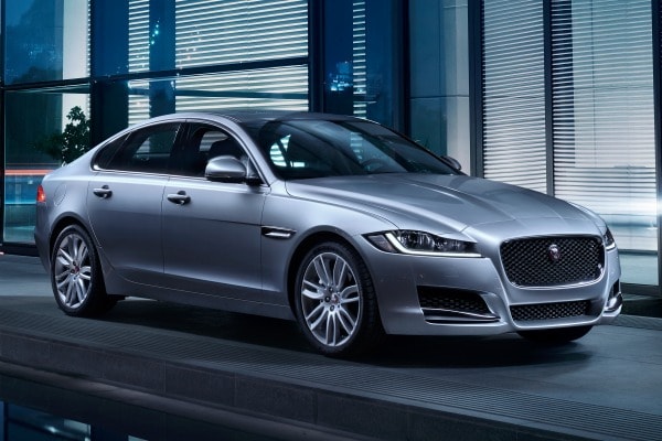 Bumper Kit | JAGUAR XF SEDAN PREMIUM / PRESTIGE 2016 Bumper Kit | JAGUAR XF SEDAN PREMIUM / PRESTIGE 2016