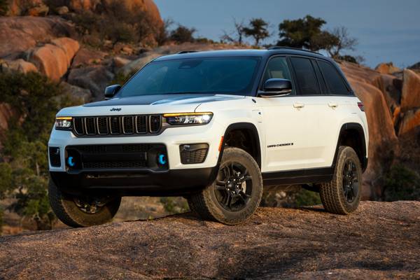 2024 Jeep Grand Cherokee 4xe Trailhawk
