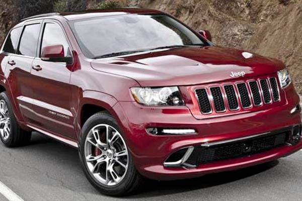 2012 Jeep Grand Cherokee Laredo Review: Unleash Adventure