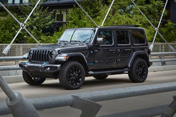 2021 Jeep Wrangler 4xe Review & Ratings | Edmunds