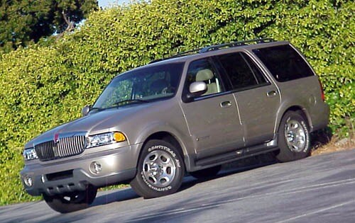 2000 Lincoln Navigator 4 Dr STD 4WD Wagon 2000 Lincoln Navigator 4 Dr STD 4WD Wagon