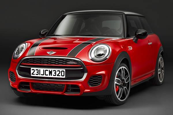 2016 MINI Cooper S Hatchback