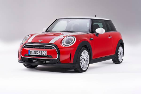 Hatch Kit | MINI HARDTOP 2 DOOR 2023 Hatch Kit | MINI HARDTOP 2 DOOR 2023