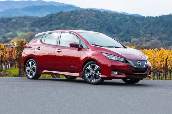 2019 nissan leaf range top