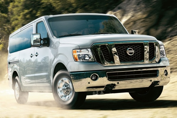 2016 nissan passenger van discount