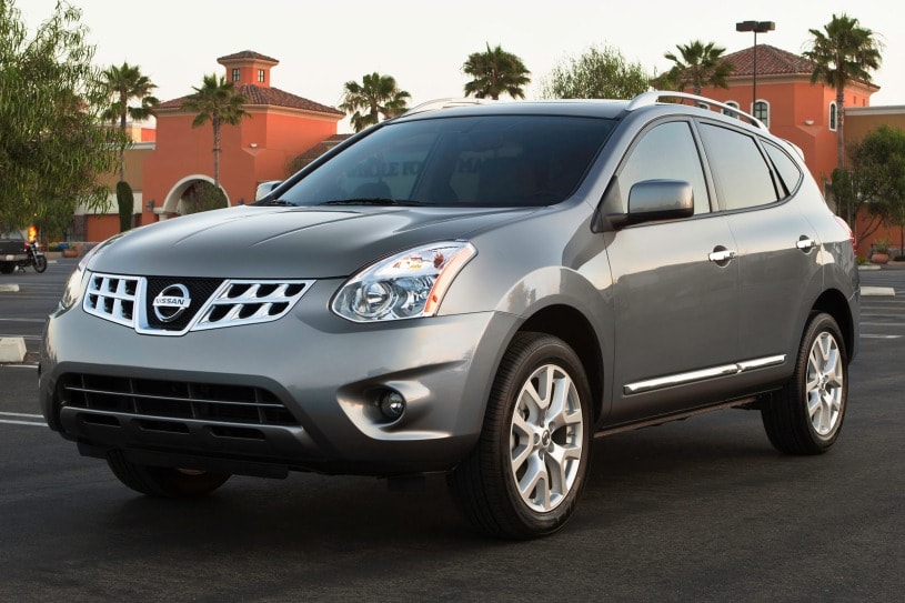 2013 Nissan Rogue SV 4dr SUV Exterior