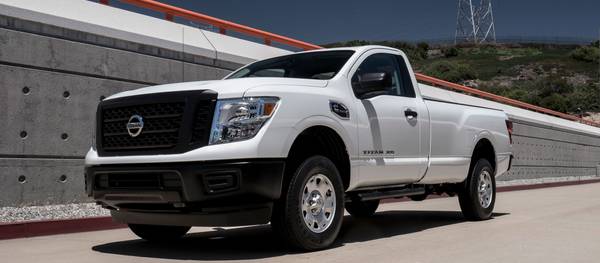 2017 Nissan Titan XD SV Diesel Crew Cab