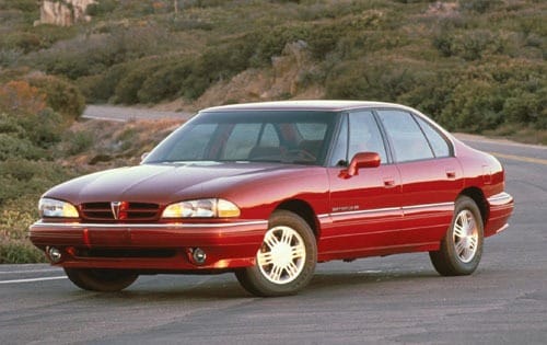 1992 Pontiac Bonneville 4 Dr SE Sedan