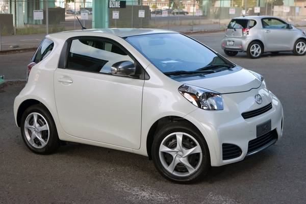 2015 Scion iQ Base Hatchback