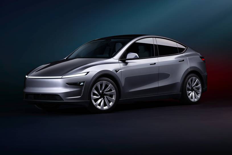 Tesla Model Y with VIN: 7SAYGDEE6TF325786
