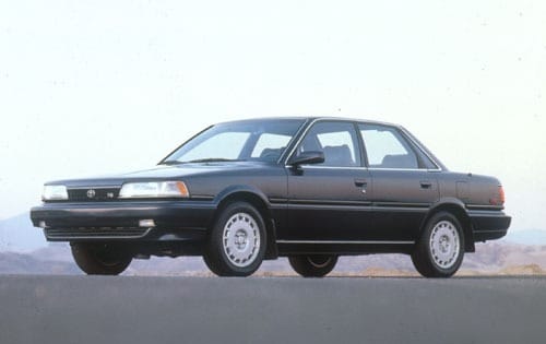 1991 Toyota Camry 4 Dr LE V6 Sedan