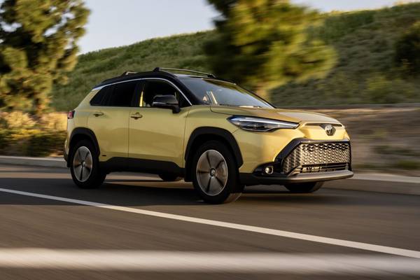 2024 Toyota Corolla Cross Hybrid XSE