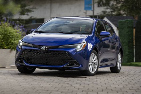 2024 Toyota Corolla Hatchback SE