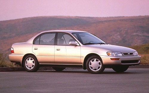 1996 Toyota Corolla 4 Dr DX Sedan