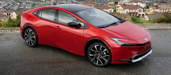 2023 Toyota Prius Prime XSE Premium Hatchback