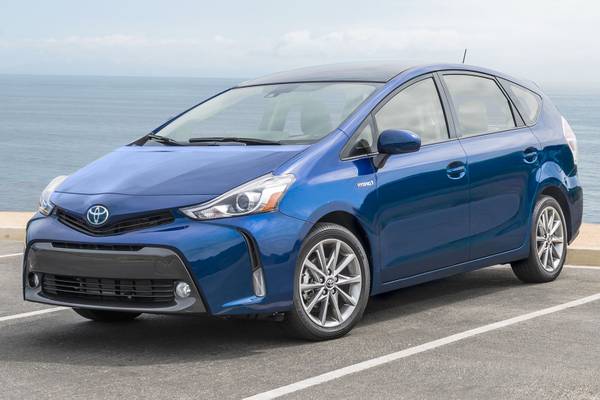 2016 Toyota Prius v Two Hybrid