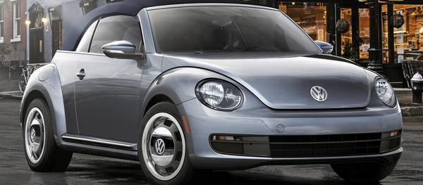2016 Volkswagen Beetle Convertible 1.8T Denim