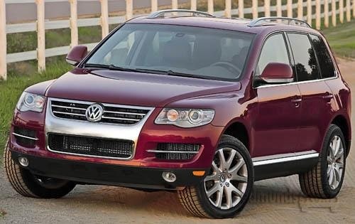 2008 Volkswagen Touareg 2 V10 TDI SUV 2008 Volkswagen Touareg 2 V10 TDI SUV