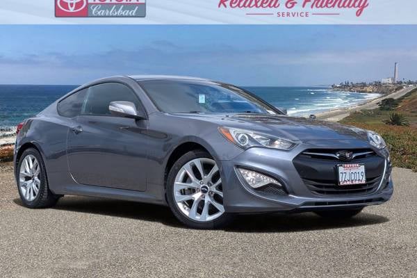 Used Gray 2015 Hyundai Genesis Coupe 4 seat 3.8 2dr Coupe (Empire State Gray)