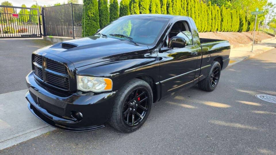The 2004 Dodge Ram Pickup 1500 The 2004 Dodge Ram Pickup 1500