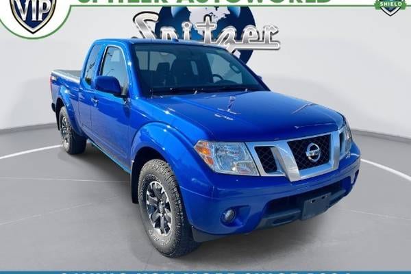 Used Dark Blue 2015 Nissan Frontier 4 seat PRO-4X 4dr King Cab 4WD 6.1 ft. SB (Dark Blue)