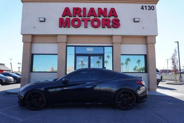 Used Black 2014 Hyundai Genesis Coupe 4 seat 2.0T R-Spec 2dr Coupe (Caspian Black)
