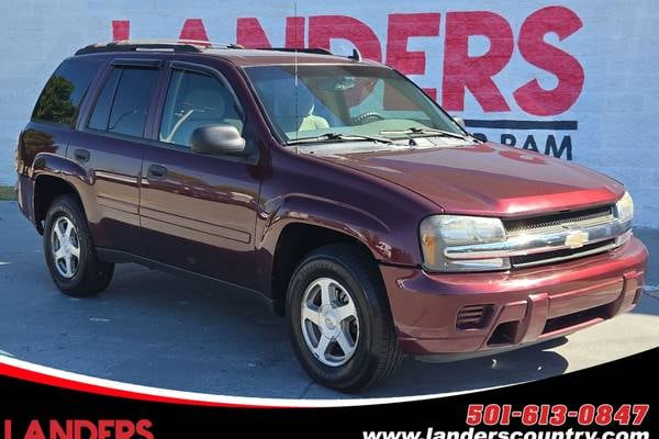 Used 2006 Chevrolet TrailBlazer 5 seat LS 4dr SUV (Bordeaux Red Metallic)